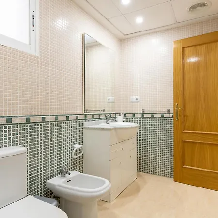 Rentafive Aa Ascensor Centropuerto Homestay